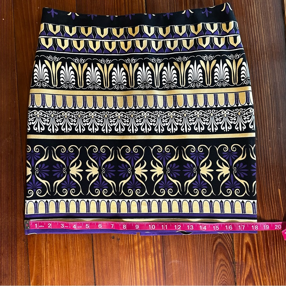 J.Mclaughlin Women’s Rayon Blend Lucy Midi Skirt Pencil Skirt. Back Slit. Sz 2 - Picture 9 of 9